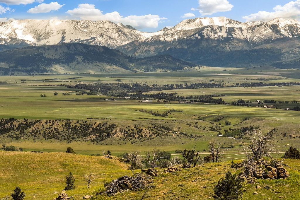 Terreno / Solar Clyde Park, Montana 125403745