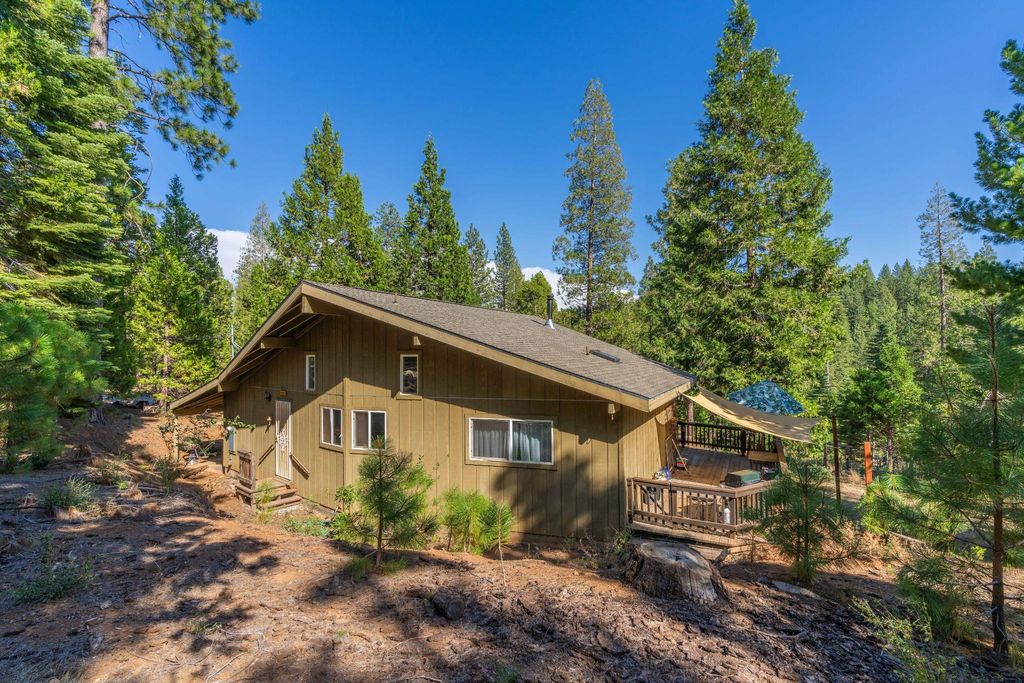 3 bedroom luxury Detached House for sale in Volcano, California