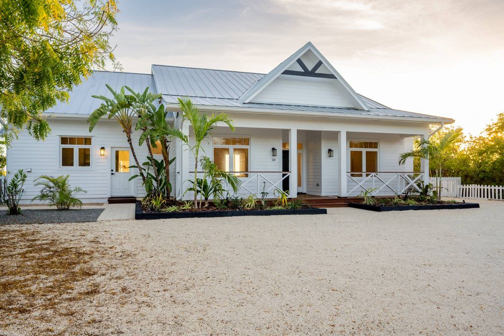 Вилла в продажа Savannah, Каймановы Острова