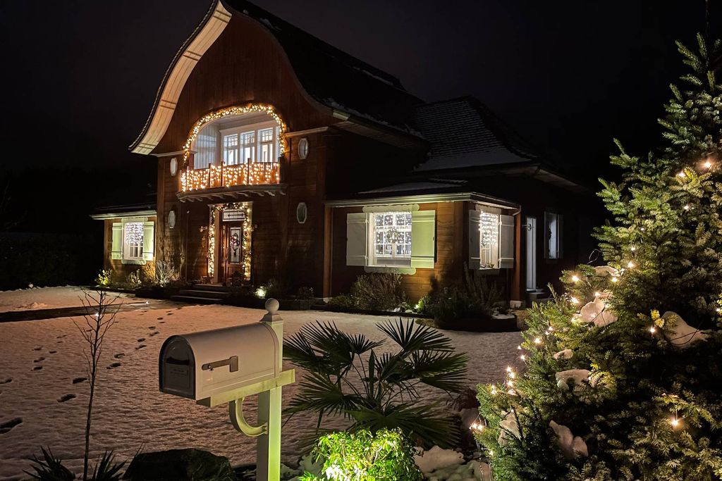 4 bedroom luxury Detached House for sale in Sarnen, Switzerland