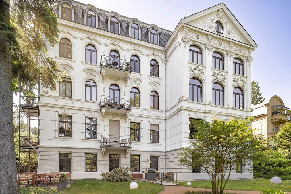 Престижная квартрира 345 м2 в продажа Висбаден, Hessen