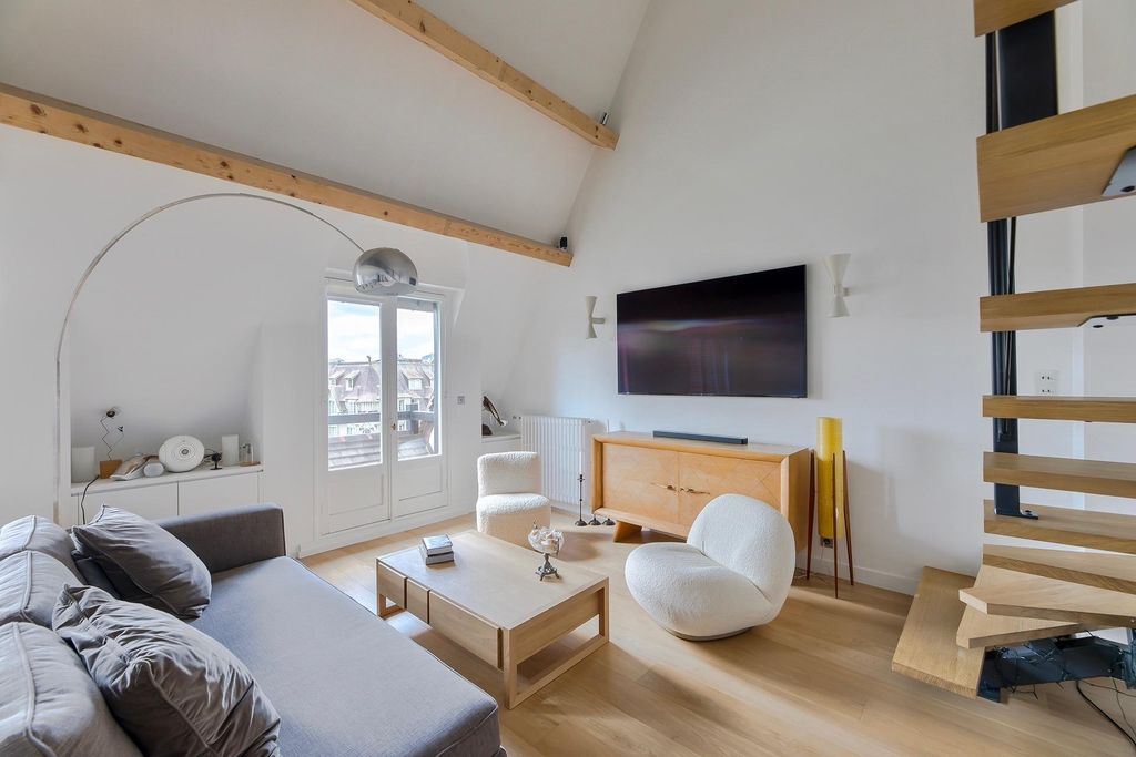 5 room luxury Flat for sale in Deauville, France 128269589