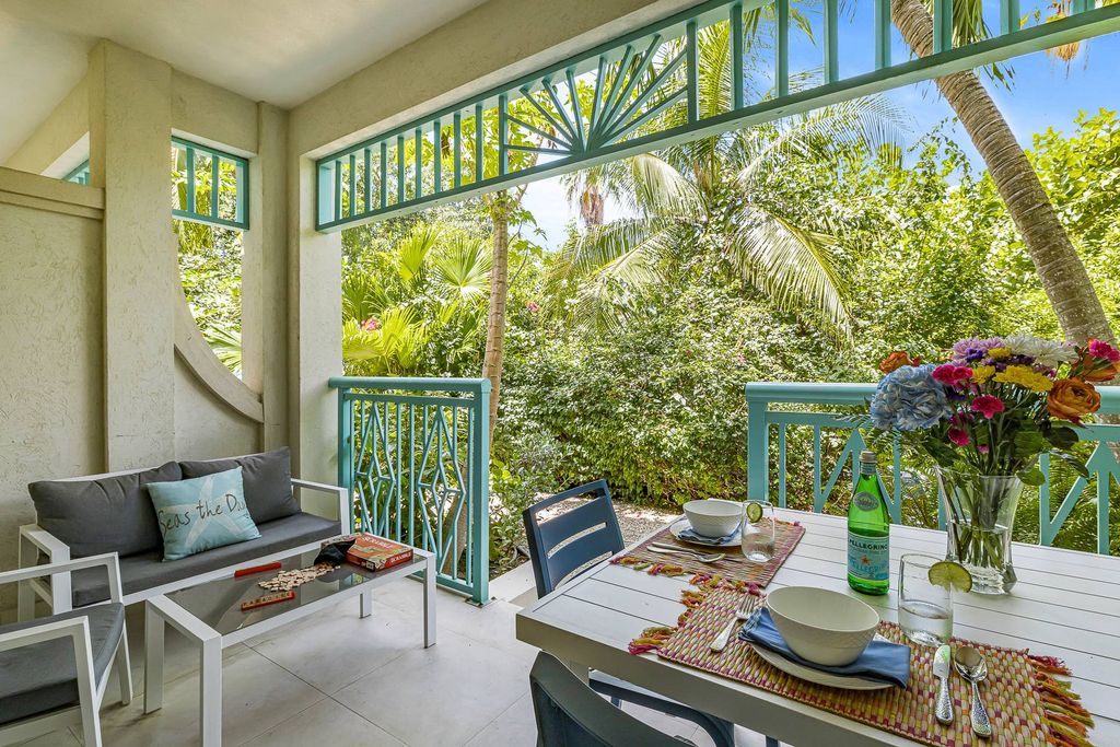 Элитная квартира 83 м2 в продажа Leeward, Providenciales