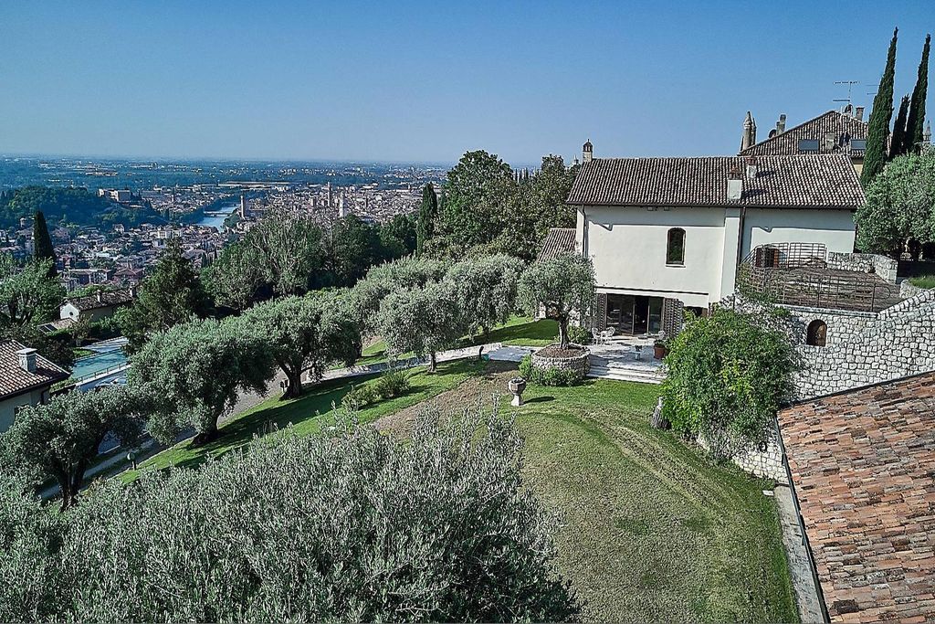 16 room luxury Detached House for sale in Verona, 128978494