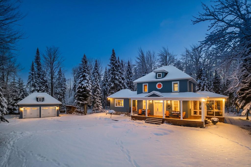 5 bedroom luxury Detached House for sale in Lac Brome, Canada 129625268