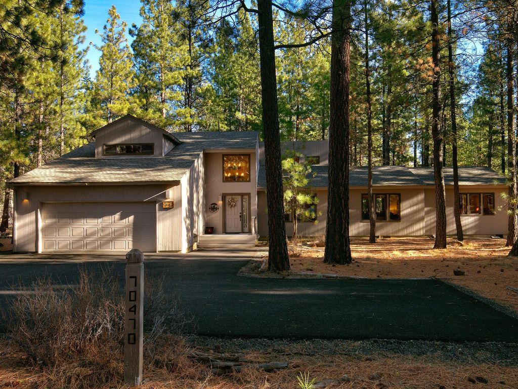 4 bedroom luxury House for sale in 70470 Twistedstock #GM 12, Black Butte Ranch, Deschutes County, Oregon