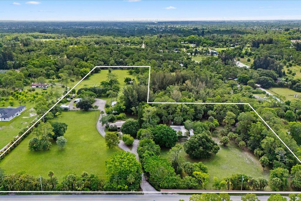 Luxury 3 bedroom Detached House for sale in Loxahatchee Groves, United States - 132775756 - LuxuryEstate.com