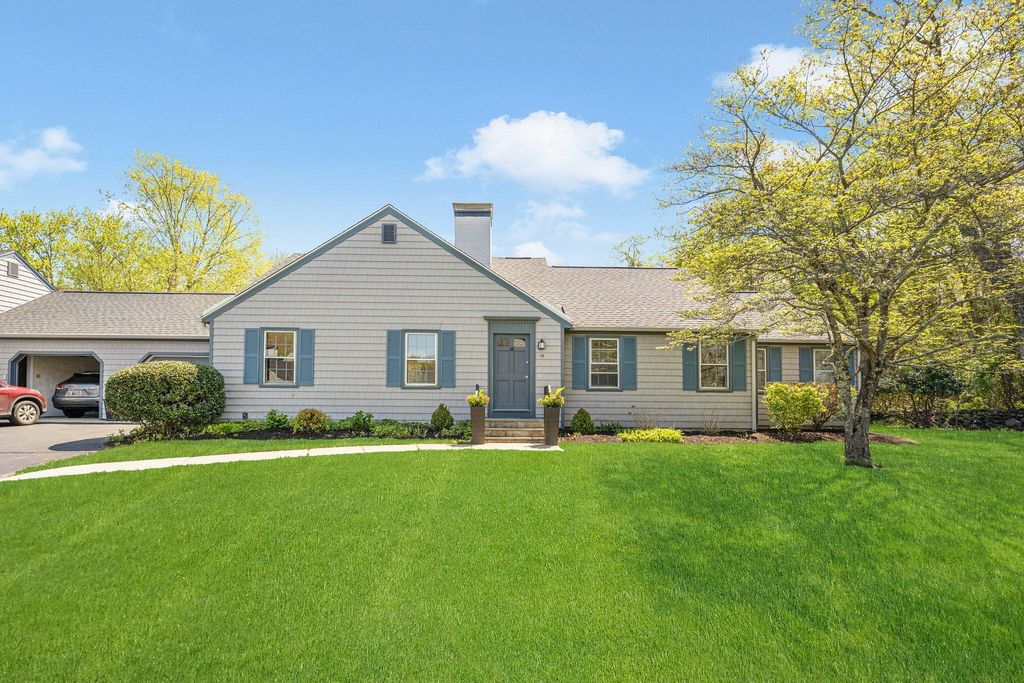 Luxury apartment complex for sale in North Kingstown, Rhode Island