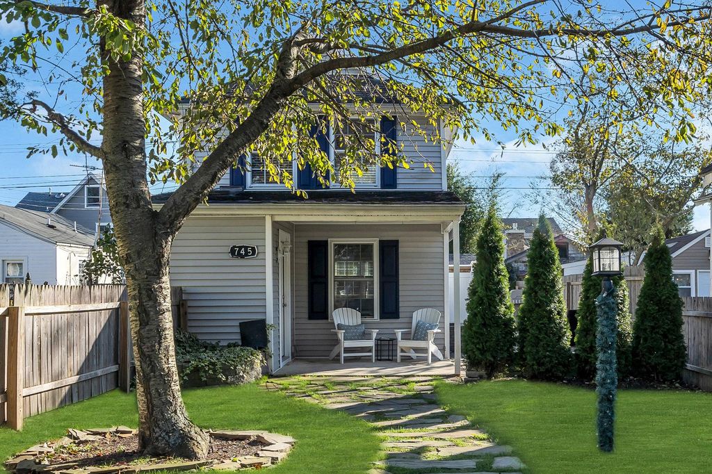 Luxury 1 bedroom Detached House for sale in Lake Como, United States