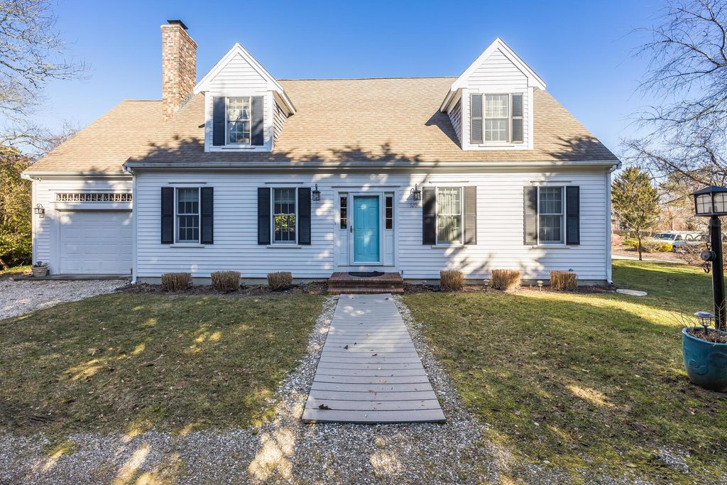 Luxury Detached House for sale in Chatham, Massachusetts