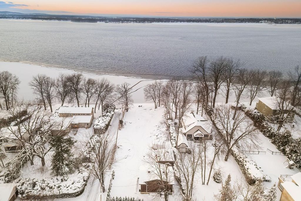 Terrain Canada 129611271