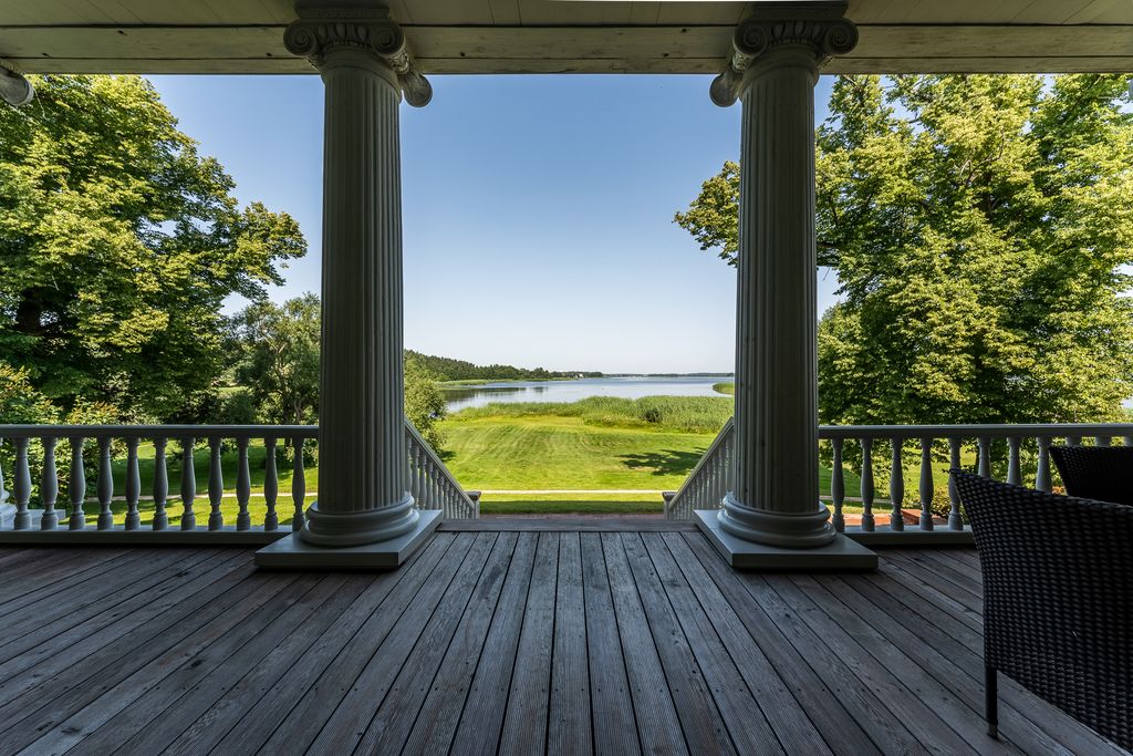 12 room luxury Detached House for sale in Riga, Latvia 127885685