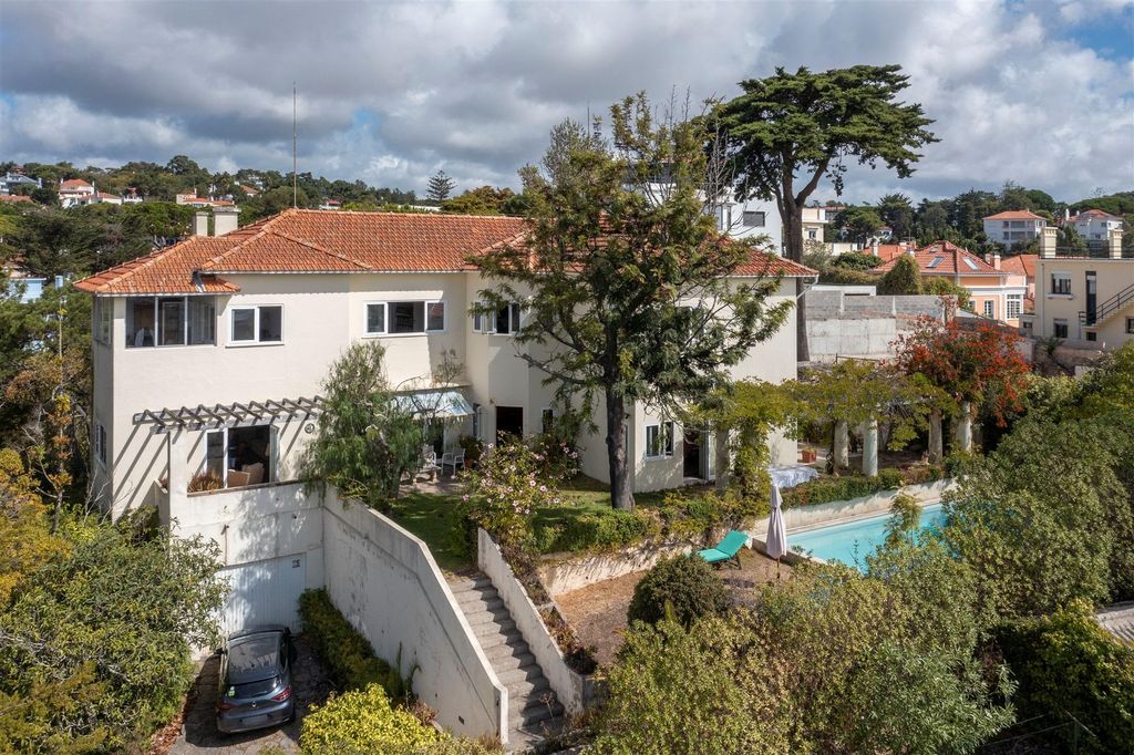 6 bedroom luxury Detached House for sale in Cascais e Estoril, Cascais