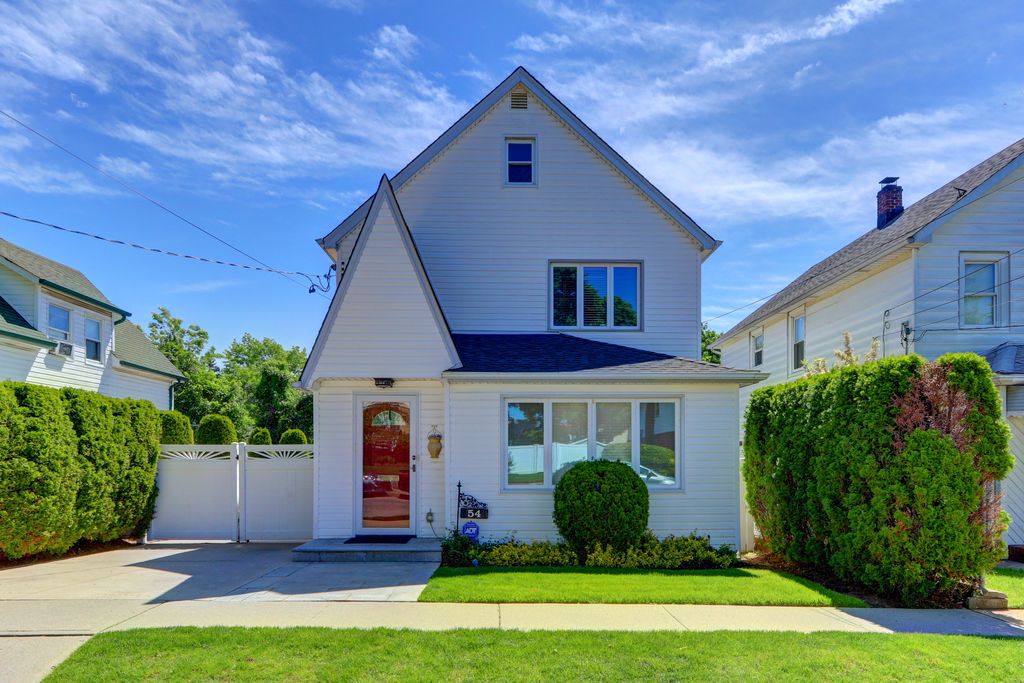 Prestigieuze vrijstaande woning in 54 Harrison Ave, Franklin Square, NY