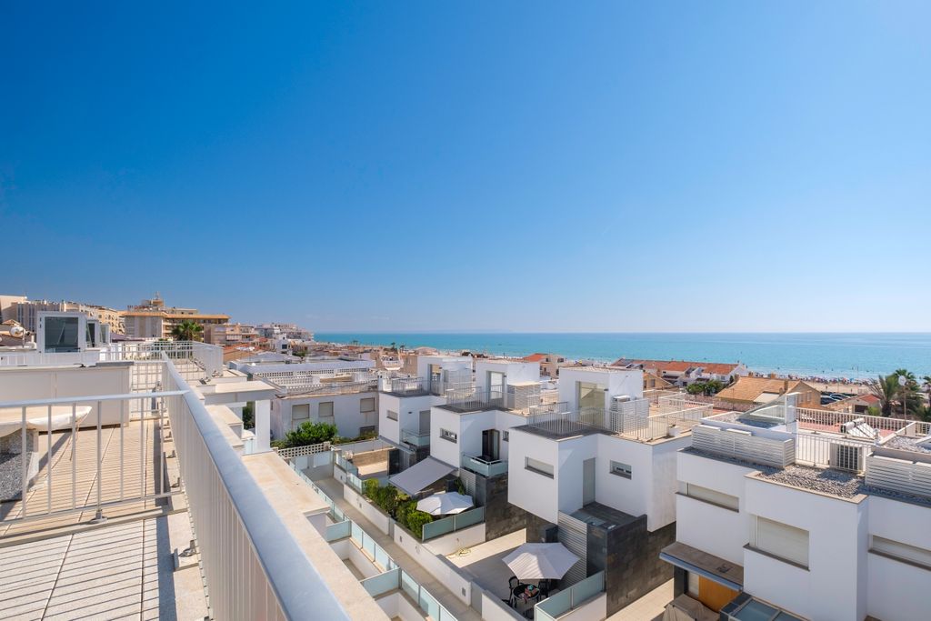 Villa / Chalet en venta Guardamar del Segura, España 129138287