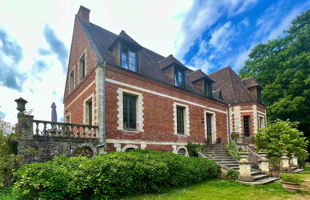 Luxury 10 room Detached House for sale in SennevillesurFécamp, France