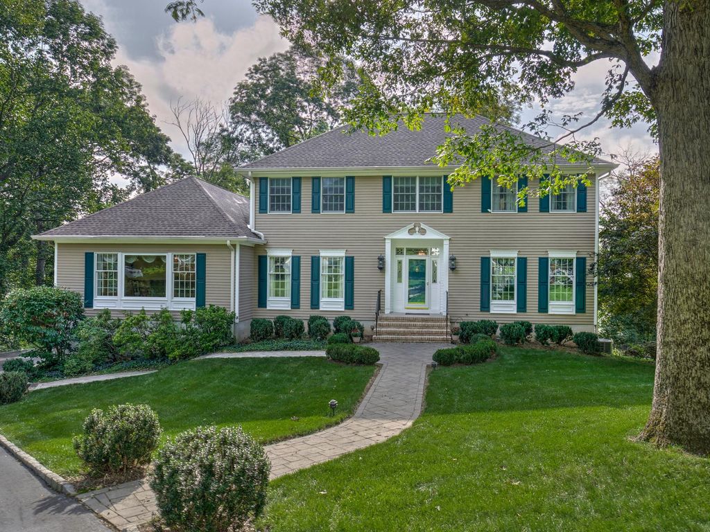 Luxury Detached House for sale in 114 Linden Drive, Basking Ridge, New