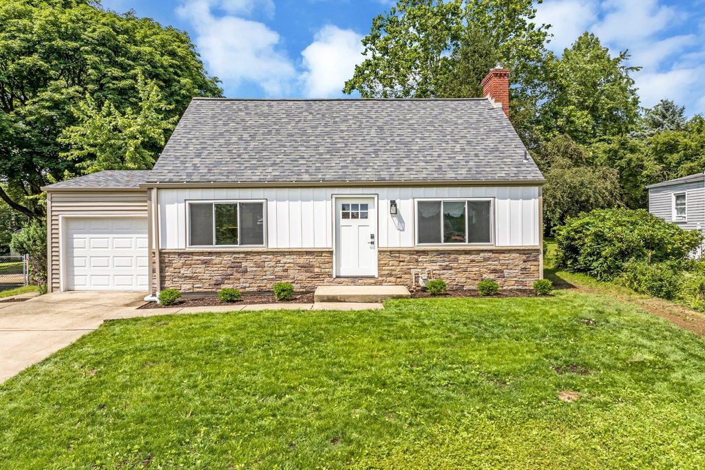 LuxusHaus mit 3 Schlafzimmer zu verkaufen in Shaler Township