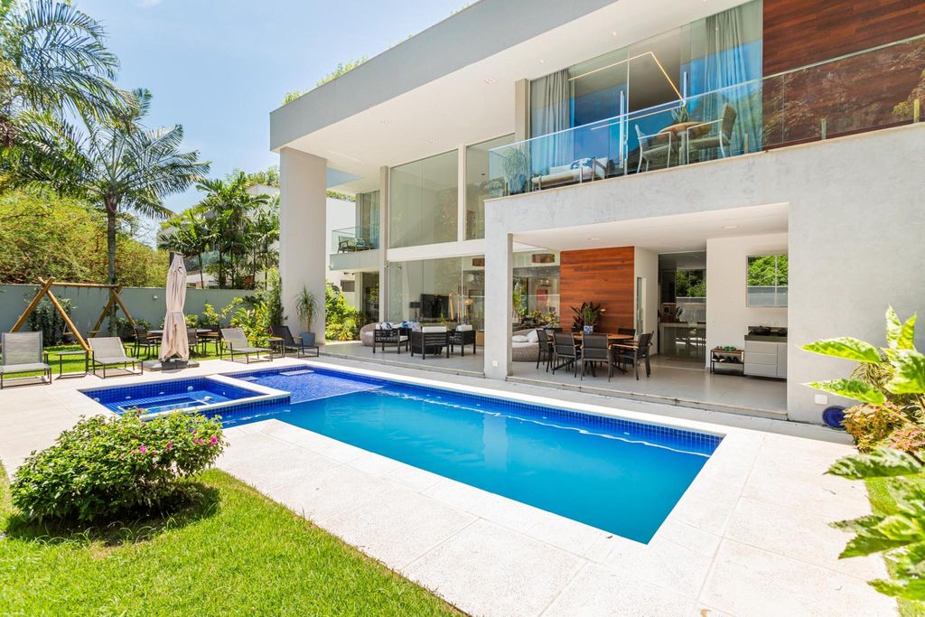 À venda Casa de 900 m2, Rio de Janeiro, Brasil