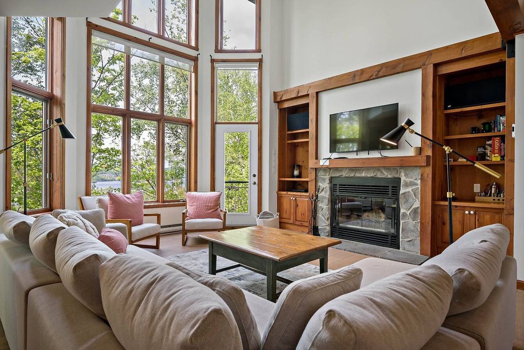 Престижная квартрира 135 м2 в продажа Mont-Tremblant, Québec