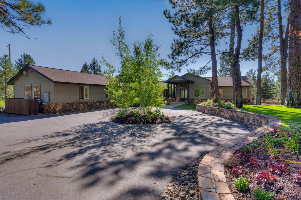 5 غرف نوم، شراء، Truckee ،الولايات المتحدة الأمريكية في منزل مستقل 5 غرف نوم، شراء، Truckee ،الولايات المتحدة الأمريكية في منزل مستقل