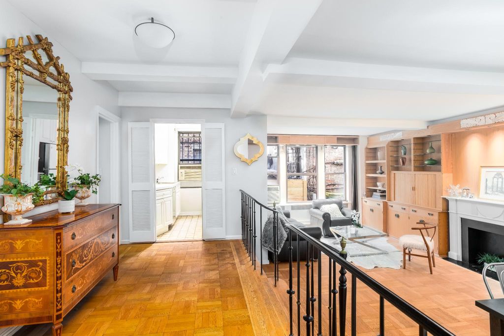 3 room luxury House for sale in New York