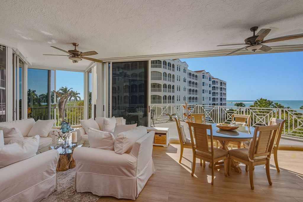 Престижная квартрира в продажа Marco Island, Флорида