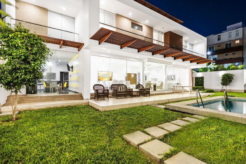 Maison de luxe 46 m2 en location Piura, Pérou 129183374