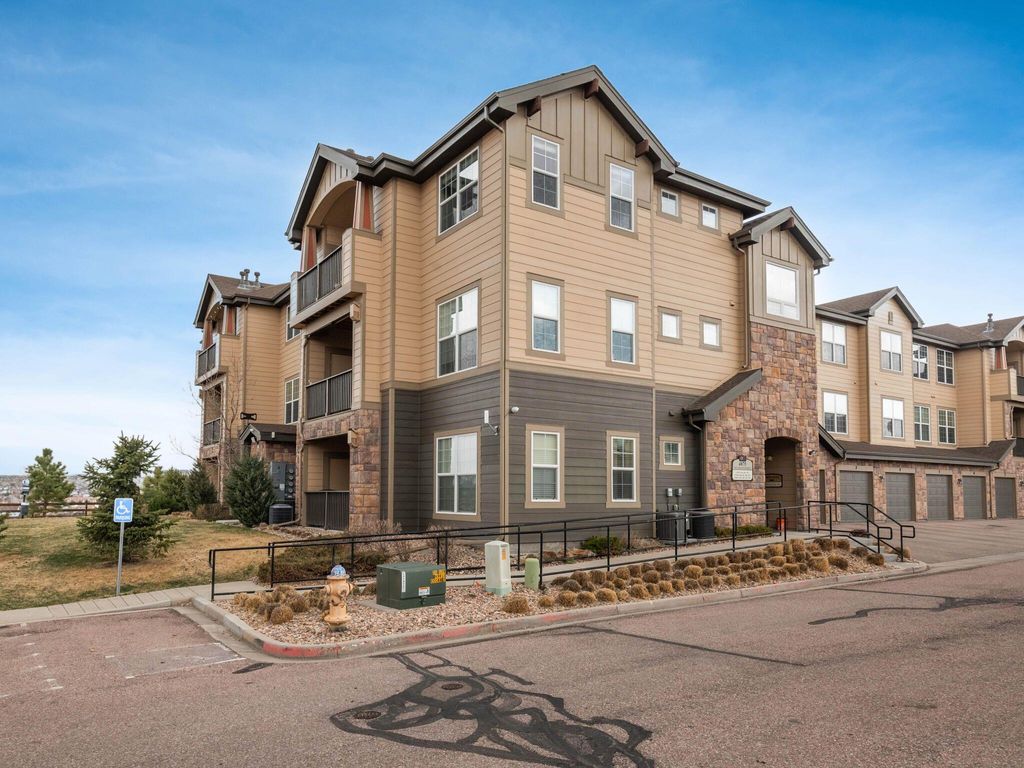 luxury apartment complex for sale in colorado springs, united states