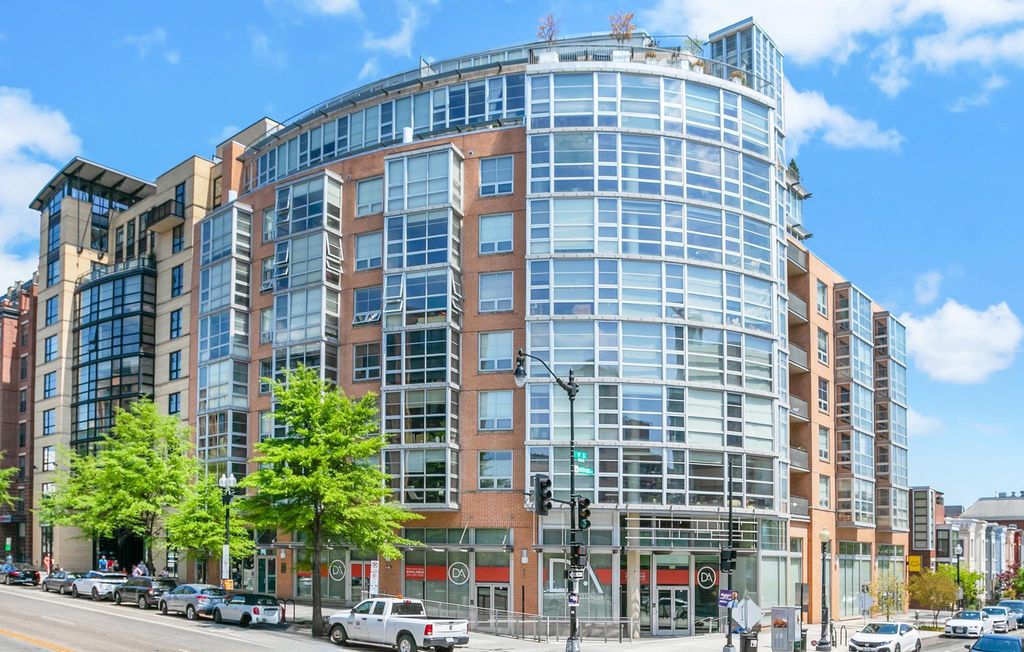 Luxury Flat for sale in Washington, District of Columbia