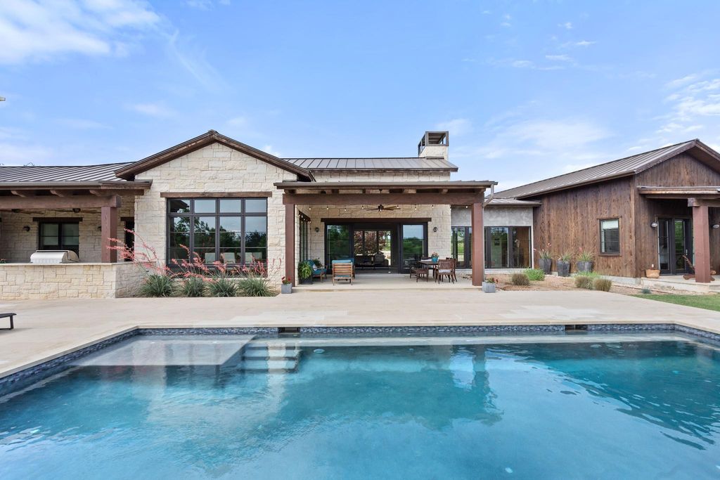 Exclusive country house for sale in Dripping Springs, United States