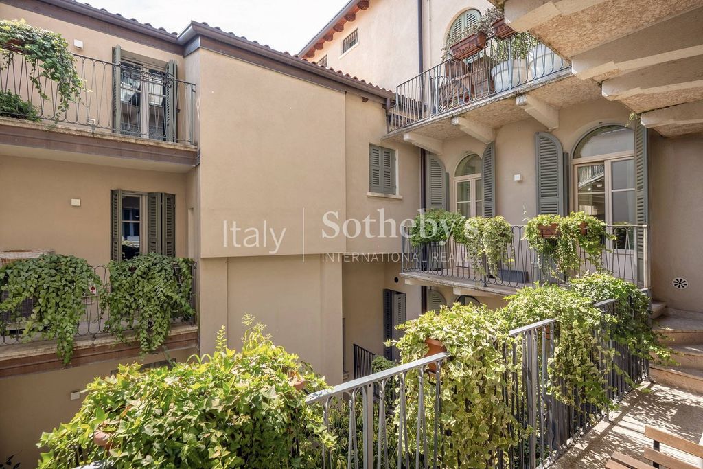 Apartment in Verona - Vista 2