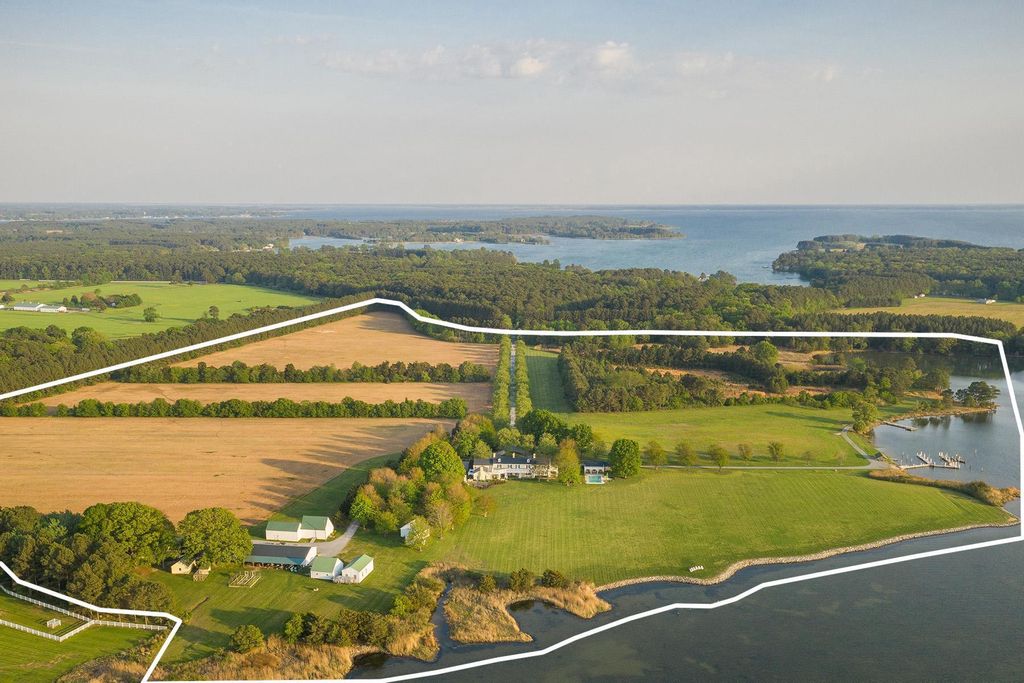 4 bedroom luxury House for sale in Royal Oak, United States 129411062