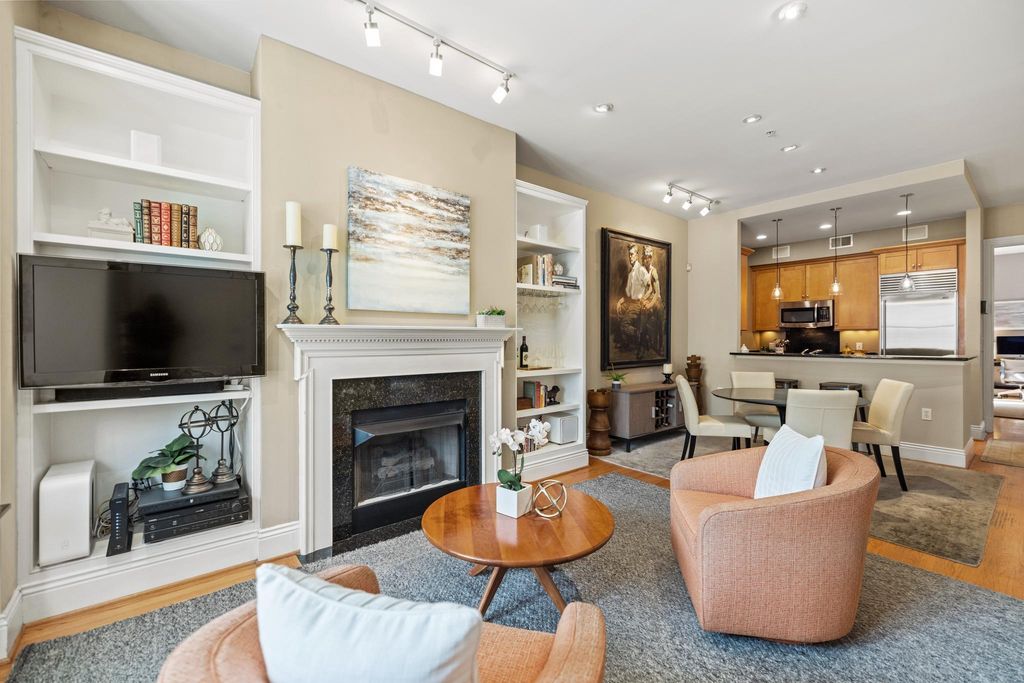Luxury Apartment for sale in Washington, District of Columbia