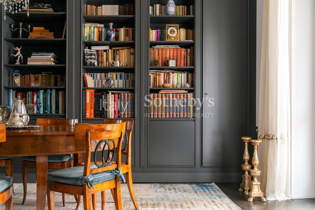 4 room luxury Flat for sale in Milan, Italy - Vista 3