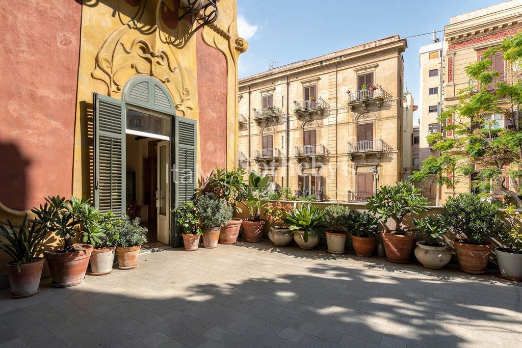 Apartment in Palermo, VIII Circoscrizione - View 3