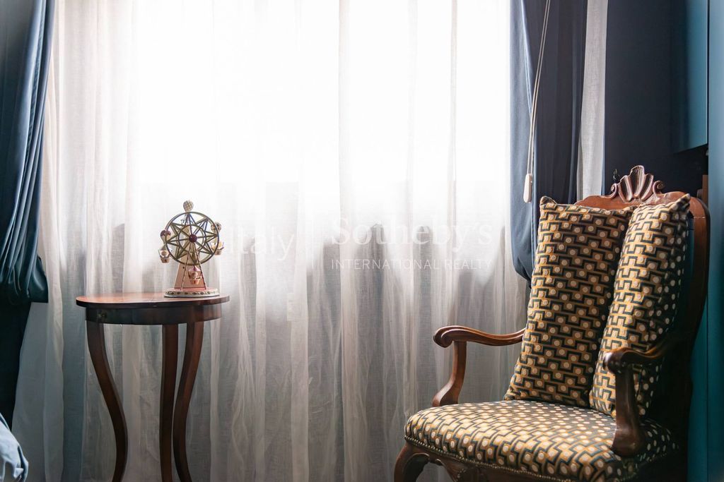 4 room luxury Flat for sale in Milan, Italy - Vista 6