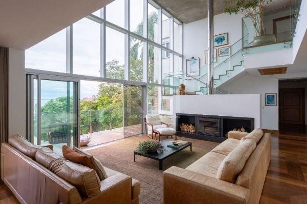 4 bedroom luxury House for sale in Porto Alegre, Estado do Rio Grande