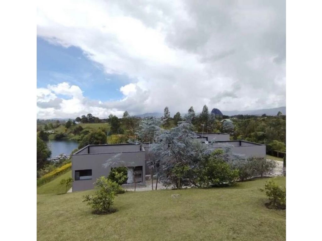 Luxury House for sale in Guatapé, Departamento de Antioquia 129108569