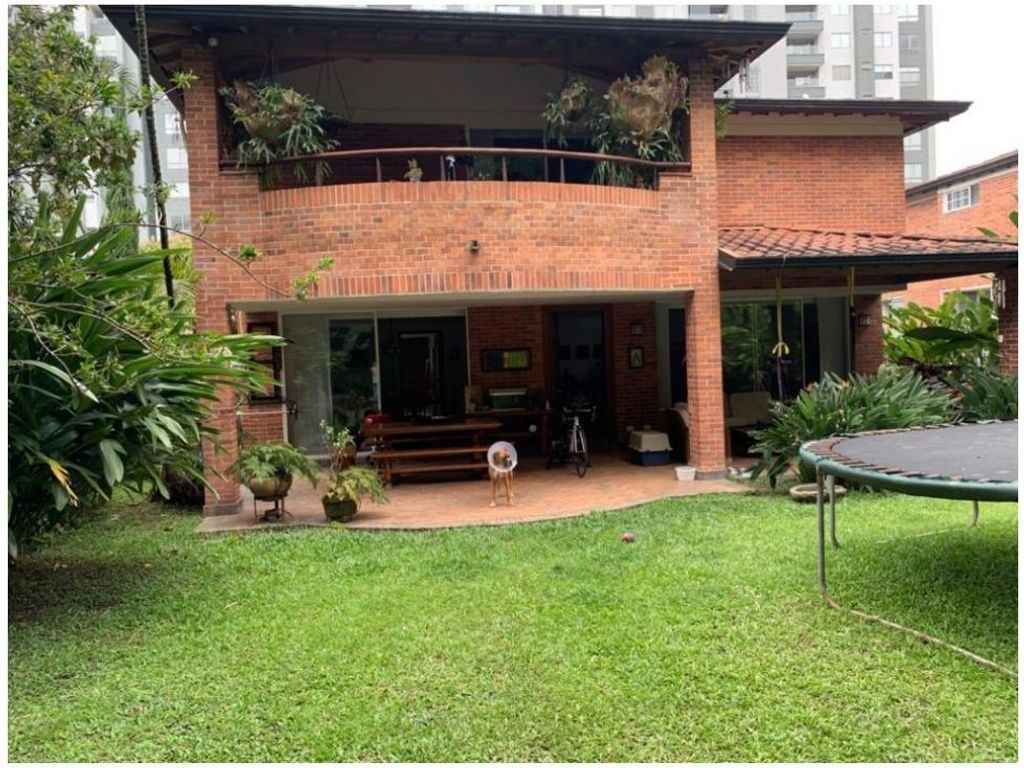 Exclusiva casa de campo en venta Envigado, Colombia