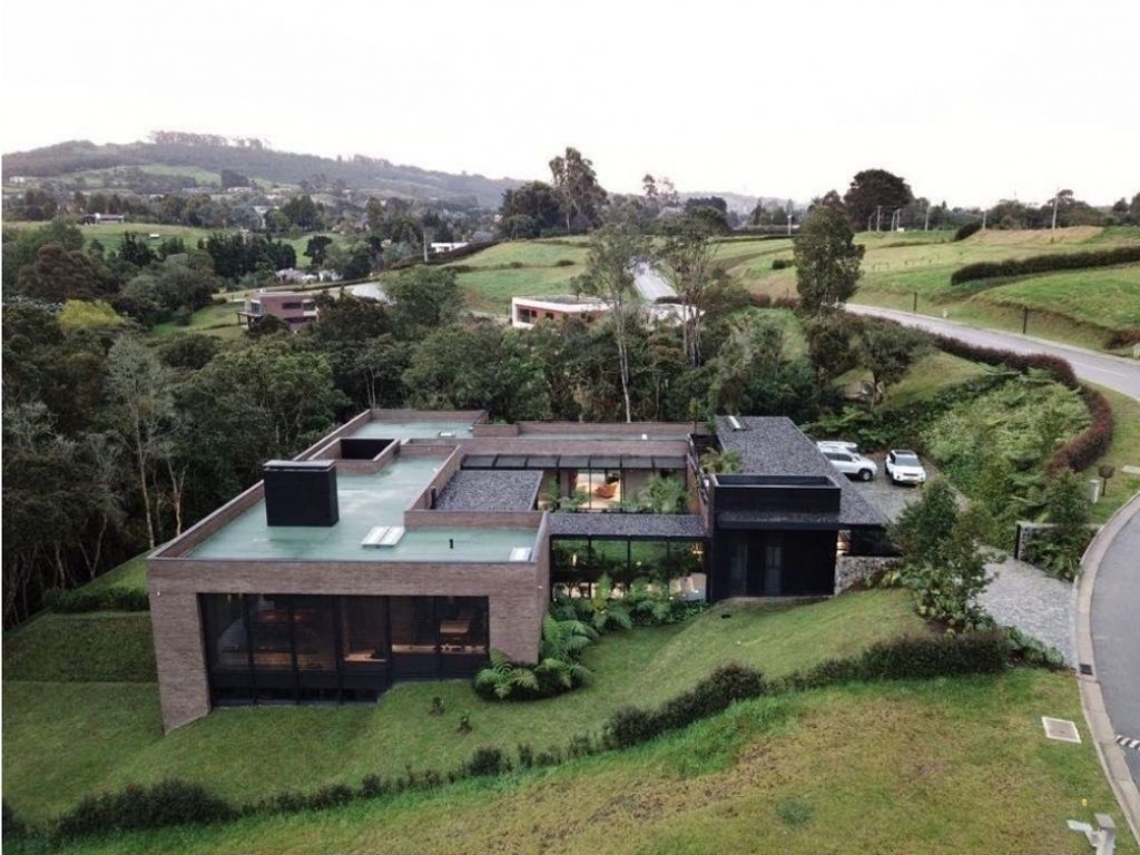 5 bedroom exclusive country house for sale in Envigado, Departamento de