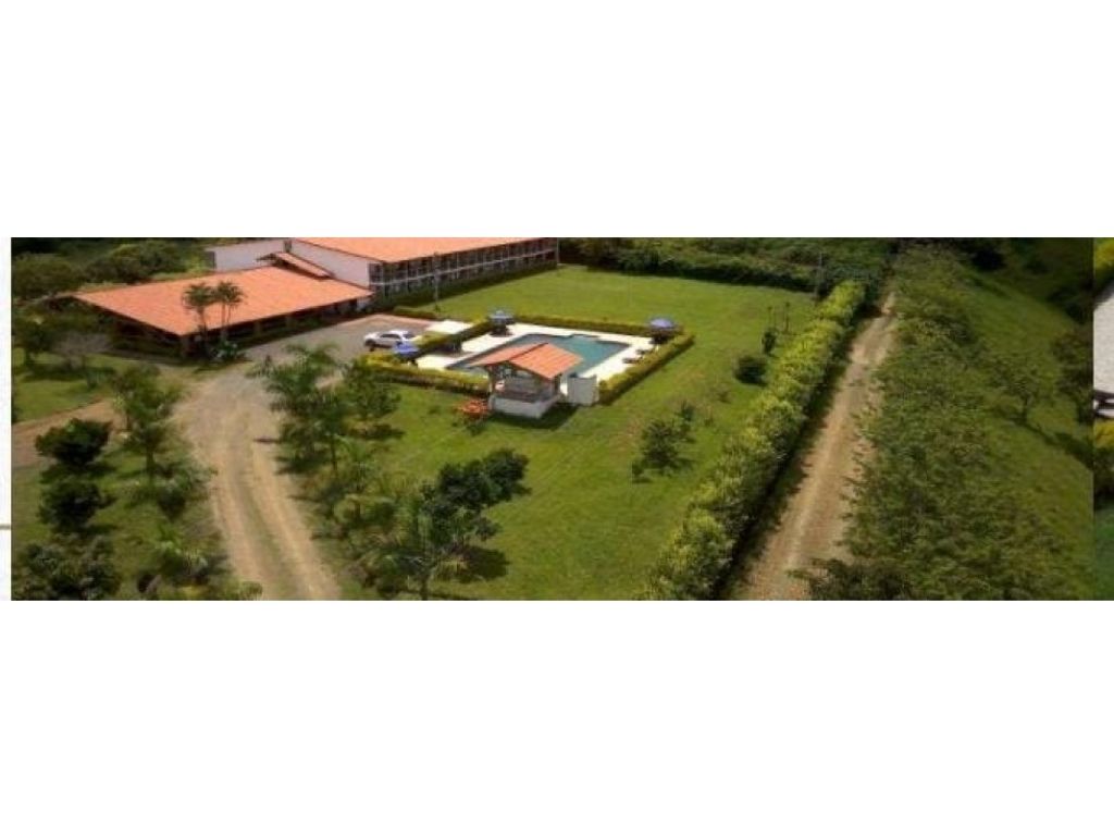 Exclusivo hotel de 26600 m2 en venta Montenegro, Quindío Department