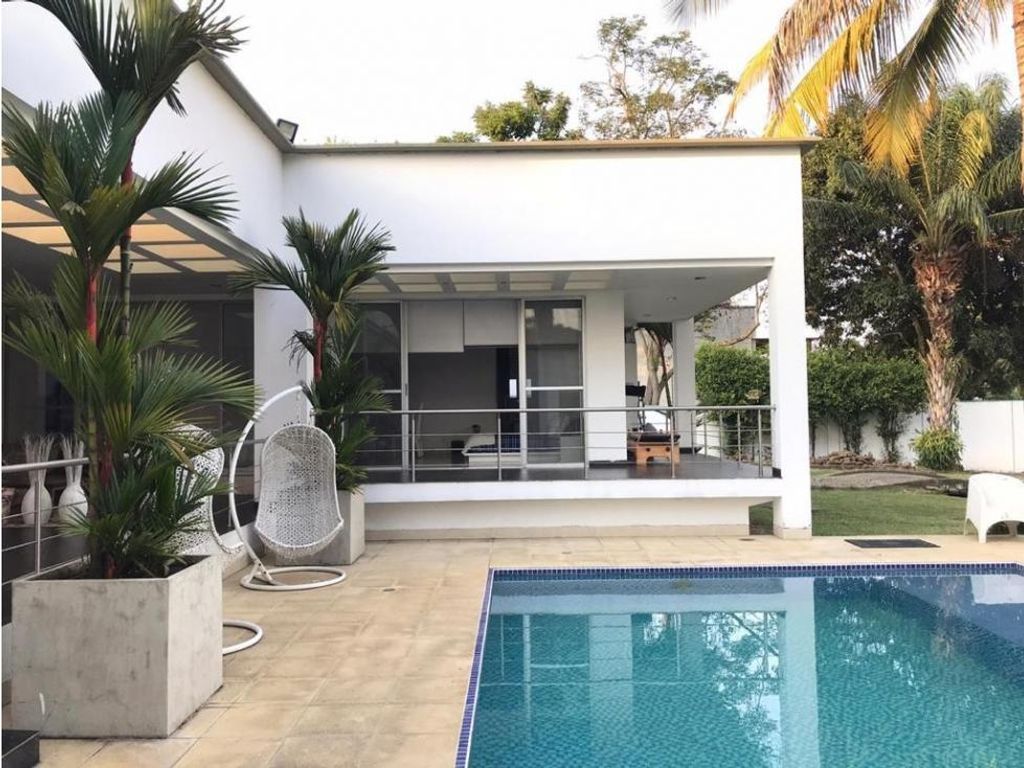 4 bedroom luxury House for sale in Santiago de Cali, Colombia