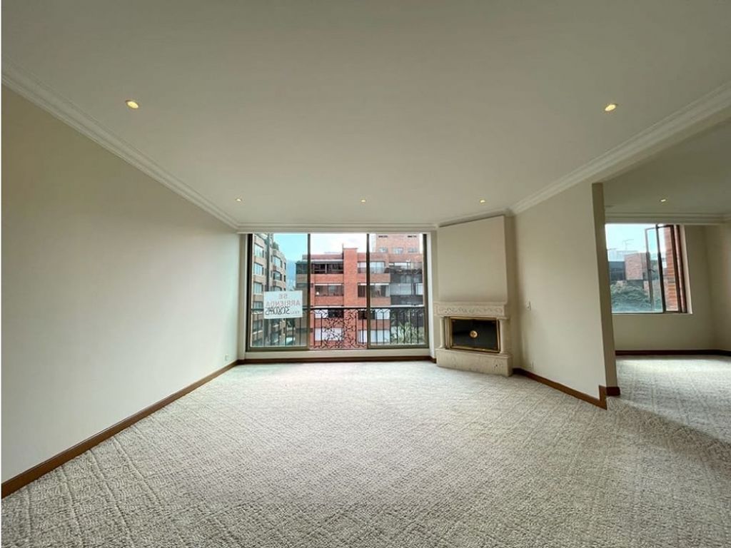 4 bedroom luxury Apartment for sale in Bogotá, Colombia 129108308