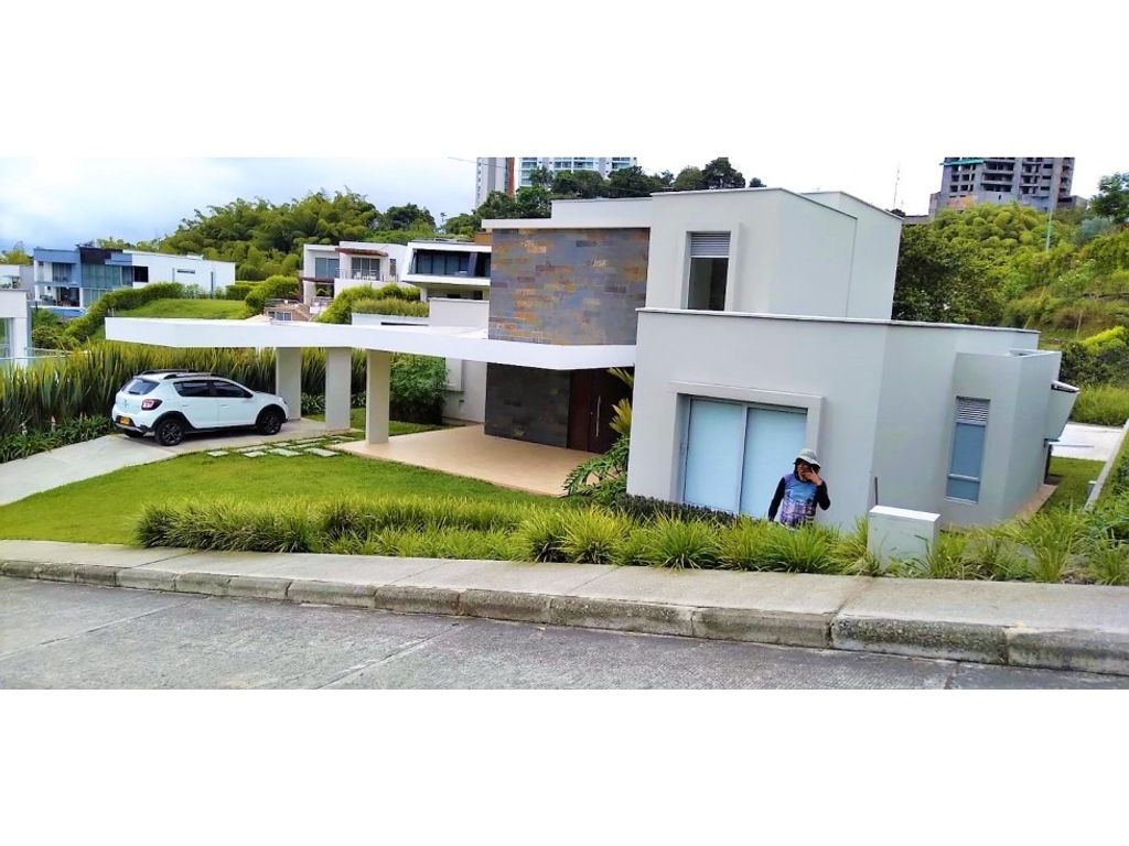 4 bedroom luxury House for sale in Armenia, Departamento del Quindío