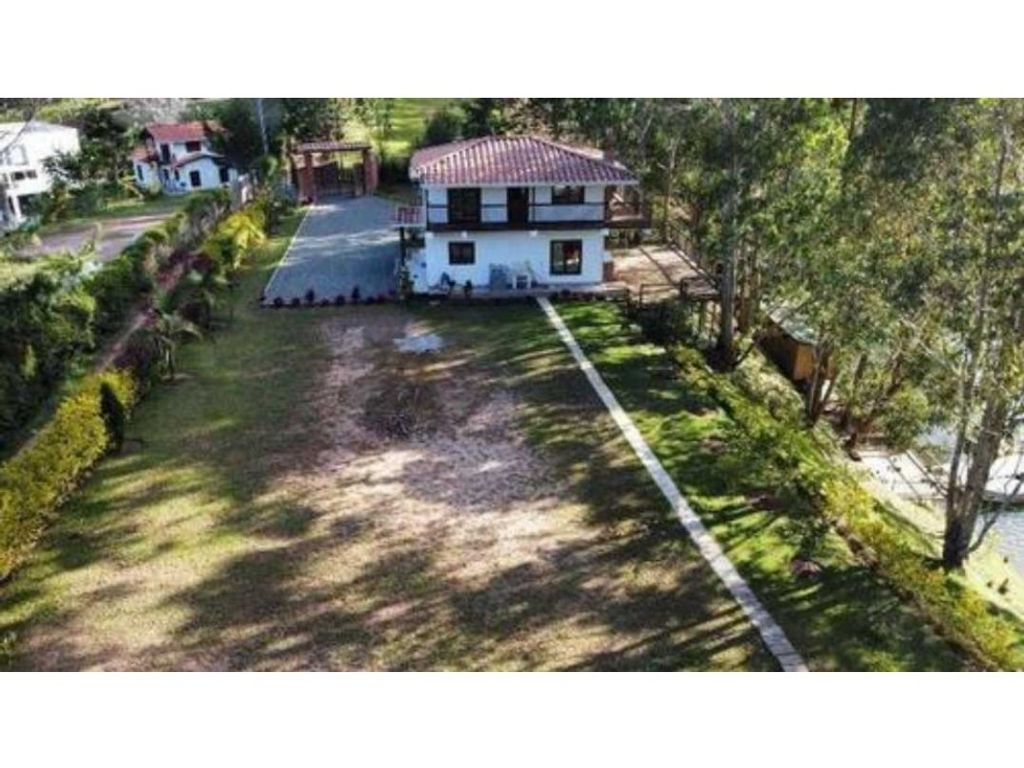 Exclusive country house for sale in Guatapé, Departamento de Antioquia
