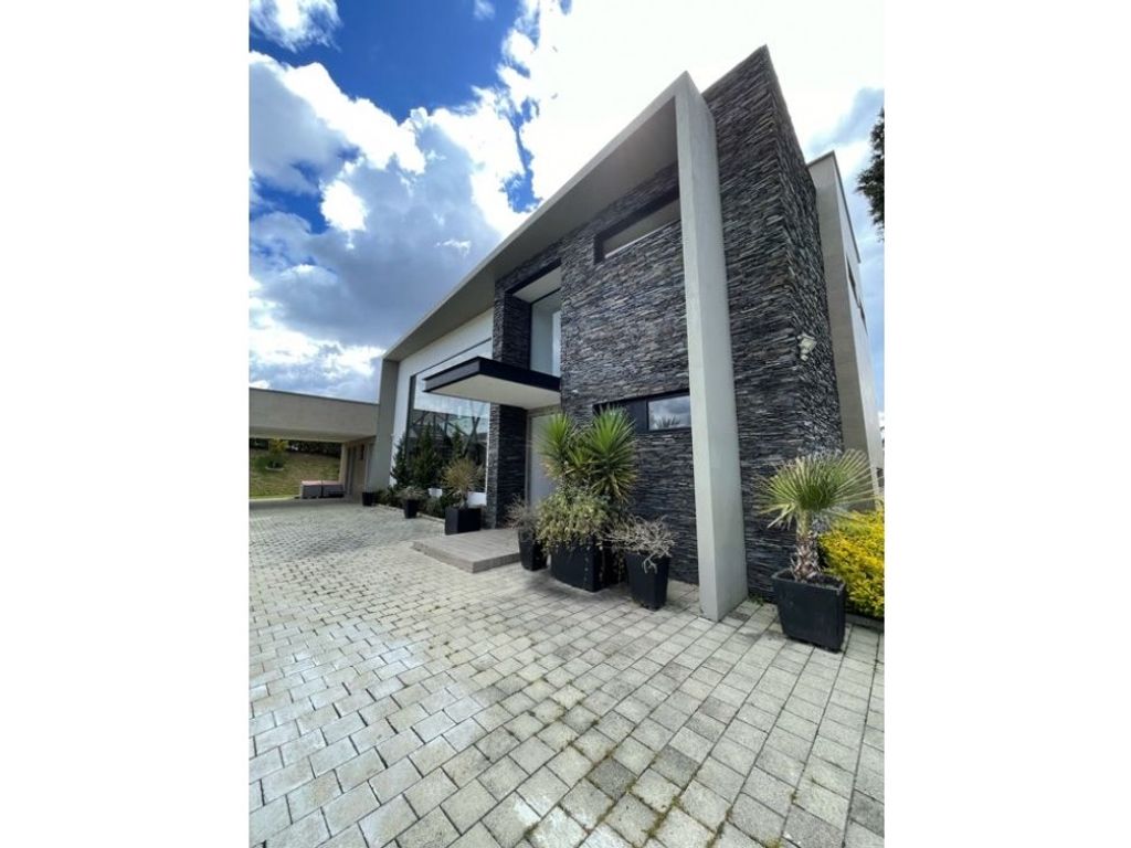 Luxury House for sale in Medellín, Colombia 129457070