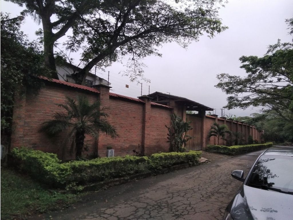 Exclusive country house for sale in Santiago de Cali, Colombia