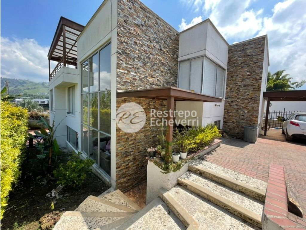 6 bedroom luxury House for sale in Manizales, Colombia - 129104512