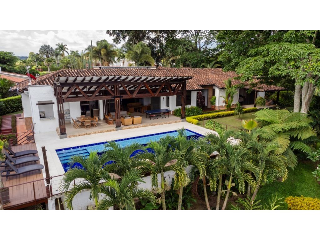 Exclusive country house for sale in Armenia, Quindío Department